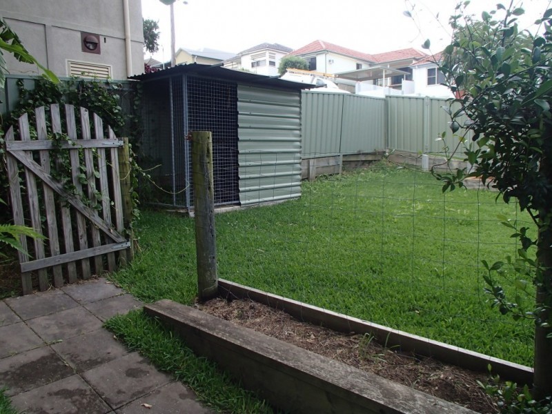 12 FOURTH ST, North Lambton NSW 2299