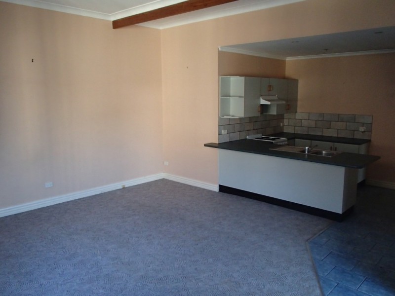1/215 Denison Street, Broadmeadow NSW 2292