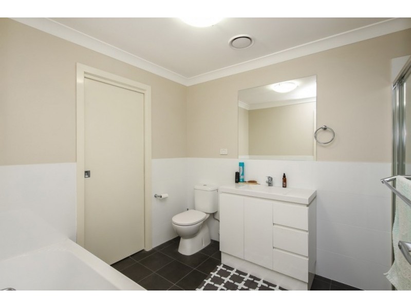 7/24 Crebert Street, Mayfield East NSW 2304