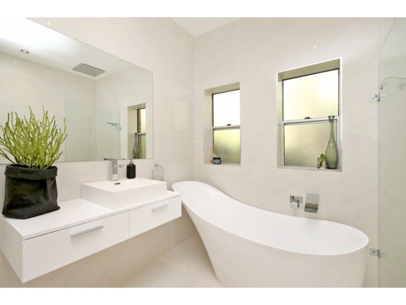 8/22 Brown Street, The Hill NSW 2300