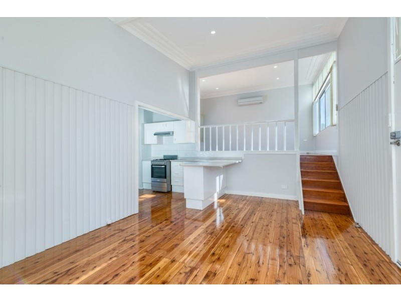 9 Lorraine Street, Merewether NSW 2291