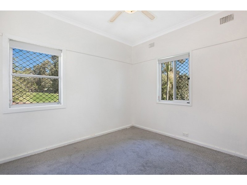 32 Peters Avenue, Wallsend NSW 2287