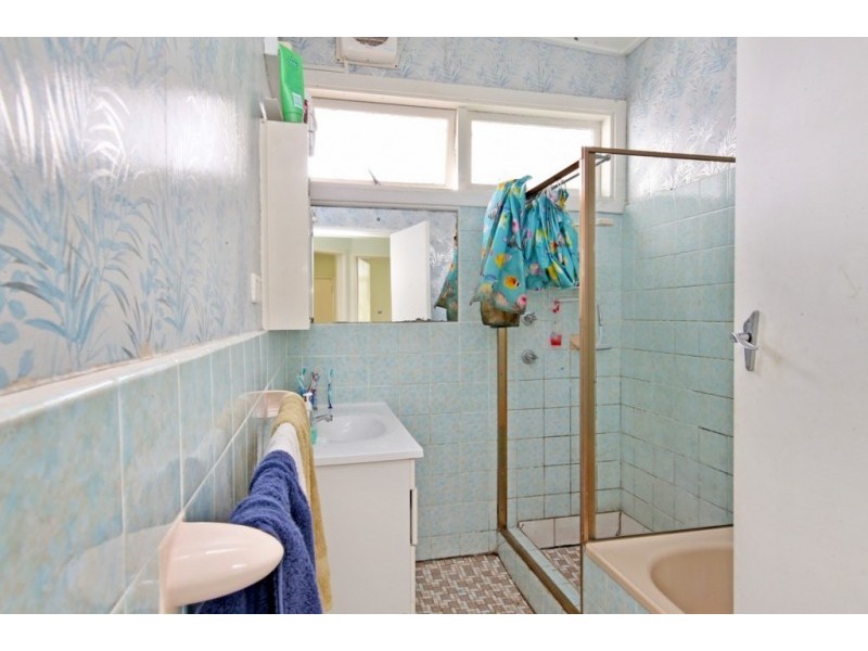 25 Lester Parade, North Lambton NSW 2299