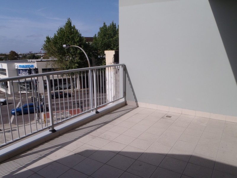 208/5 Tudor Street, Newcastle West NSW 2302