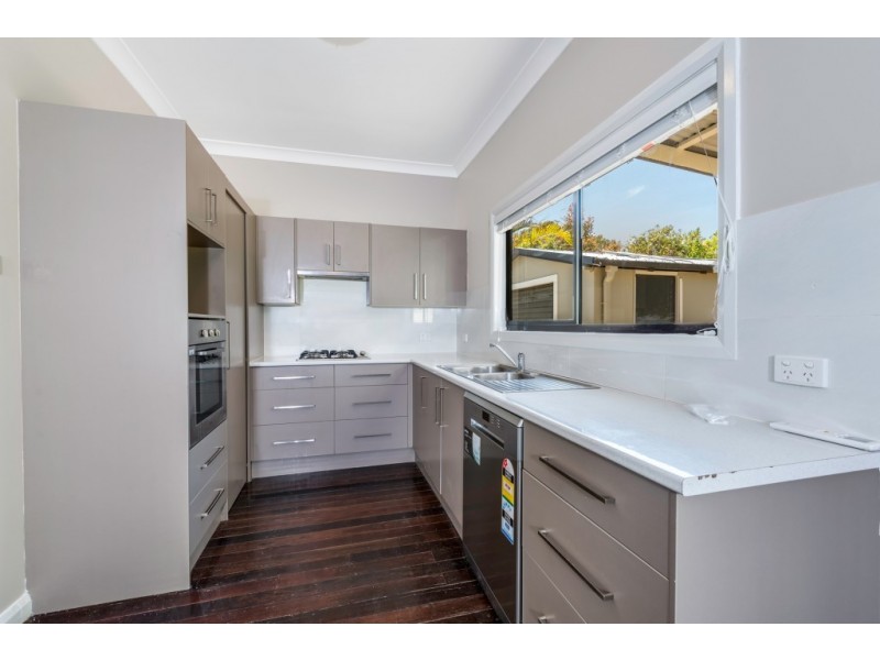 43 Angus Avenue, Waratah West NSW 2298