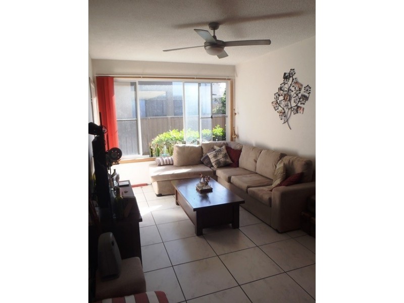 2/2 Sneddon Street, Merewether NSW 2291