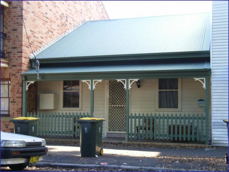 24 Council Street, Cooks Hill NSW 2300