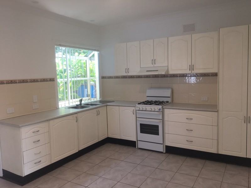 4 Edden Street, Adamstown NSW 2289