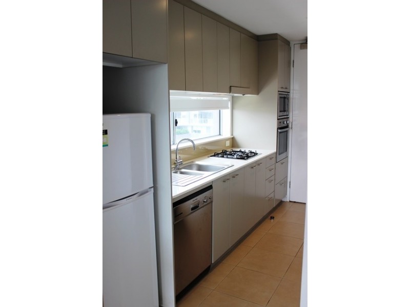 401/2 Honeysuckle Drive, Newcastle NSW 2300