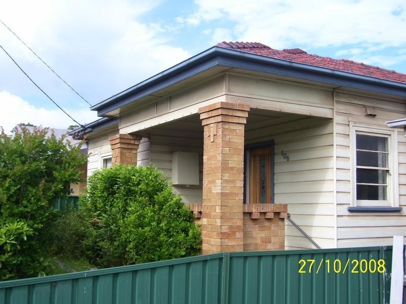 106 Woodstock Street, Mayfield NSW 2304