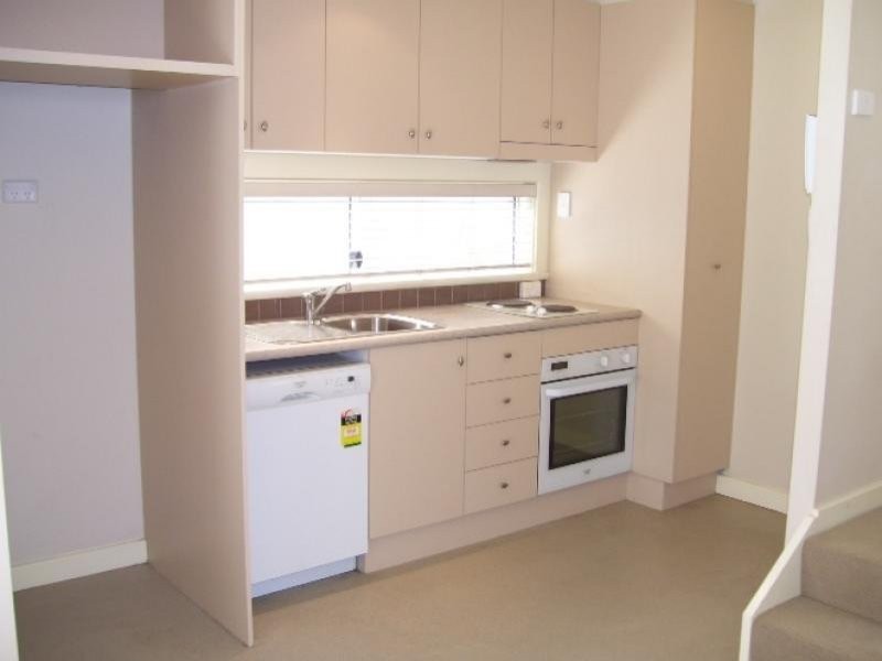120/5 Tudor Street, Newcastle NSW 2300