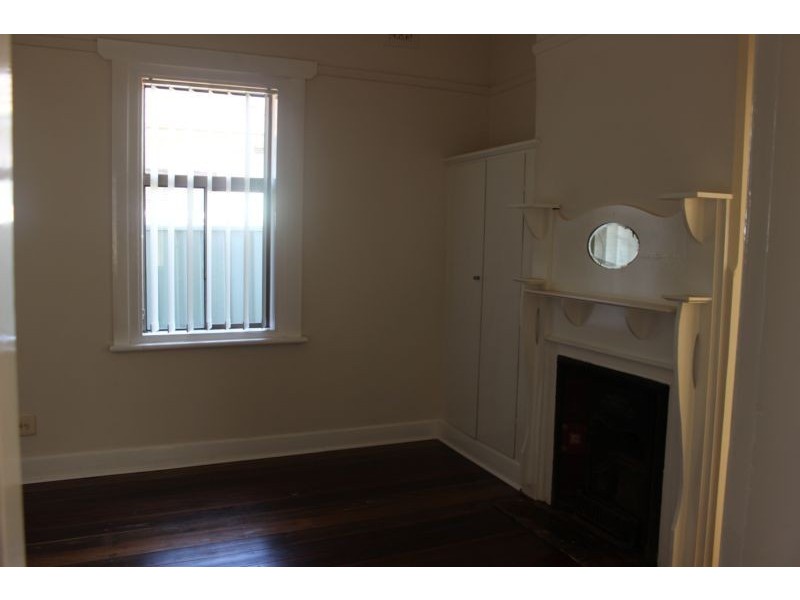 92 Gordon Ave, Hamilton NSW 2303