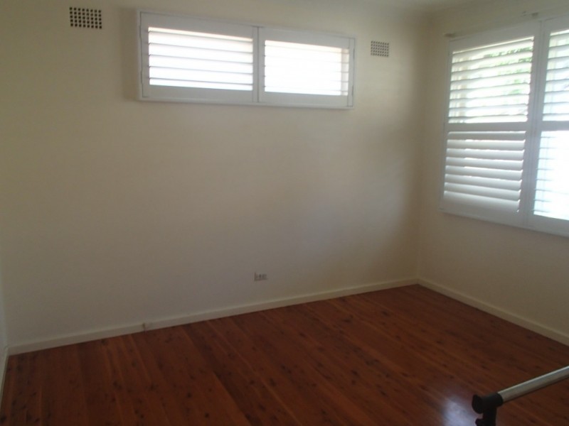 24 Woodward Street, Merewether NSW 2291