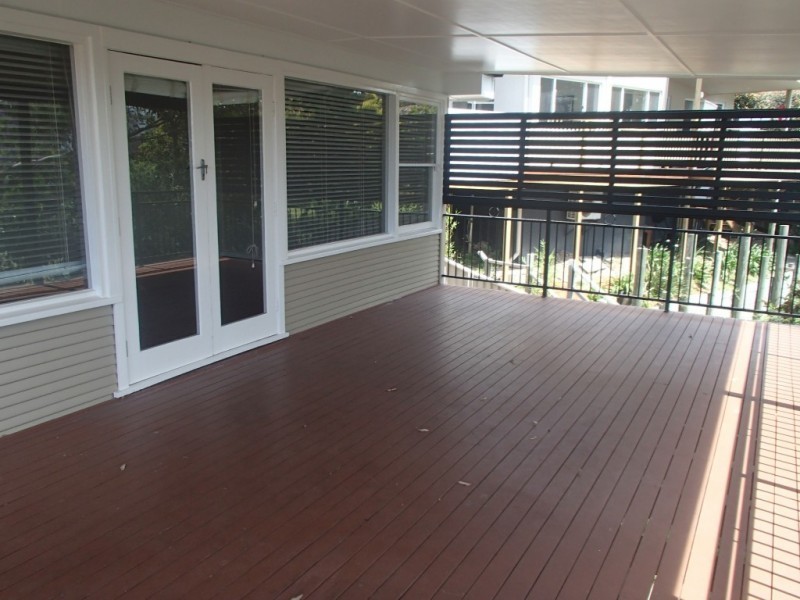 24 Woodward Street, Merewether NSW 2291