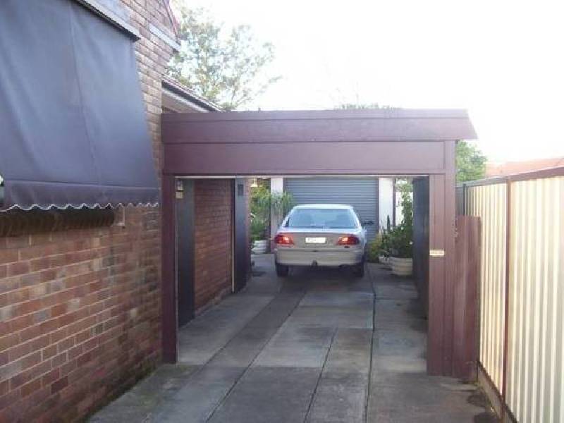 Fullerton STREET, Stockton NSW 2295