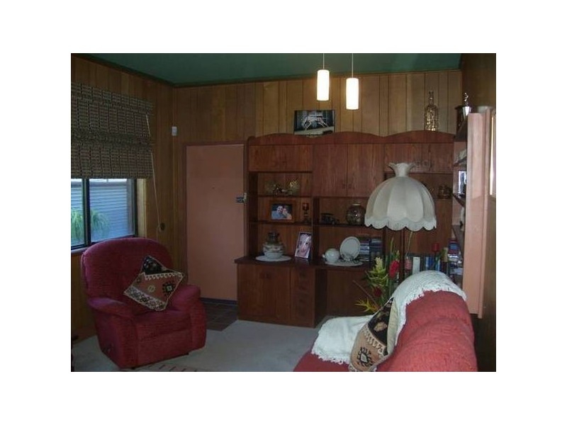 Fullerton STREET, Stockton NSW 2295