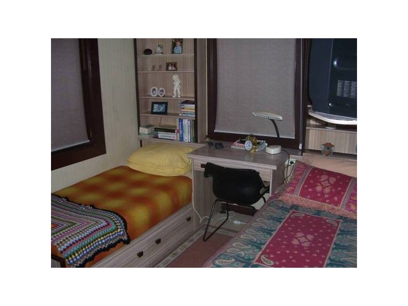 Fullerton STREET, Stockton NSW 2295