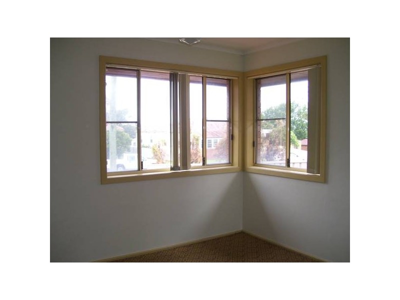 31 Lambton Road, Waratah NSW 2298