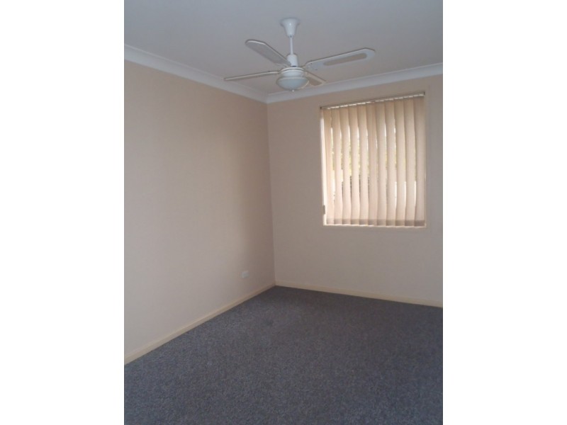 4/624 Macquarie Street, Eleebana NSW 2282