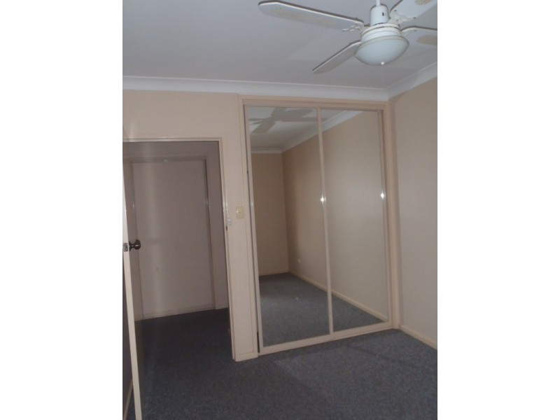 4/624 Macquarie Street, Eleebana NSW 2282