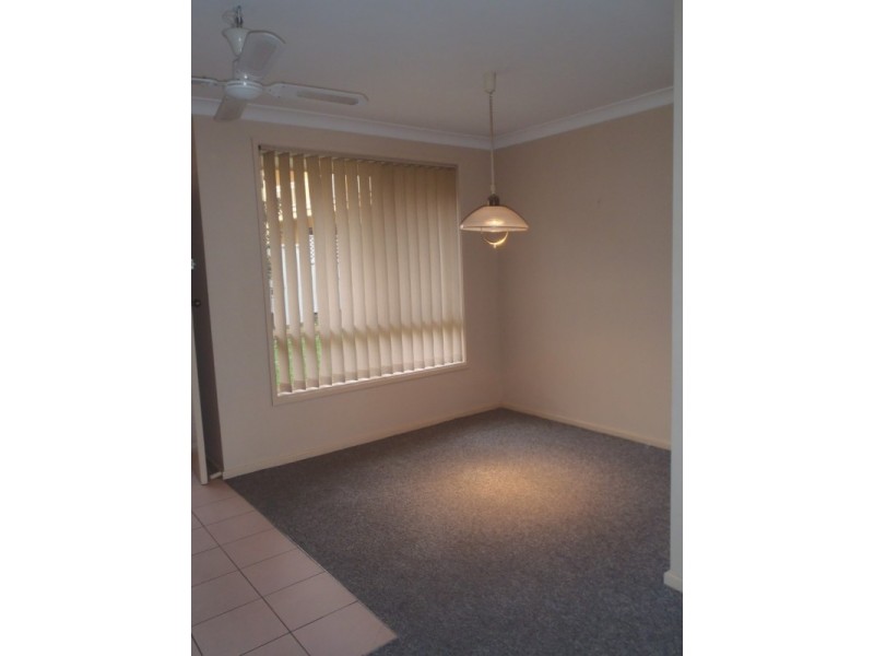 4/624 Macquarie Street, Eleebana NSW 2282