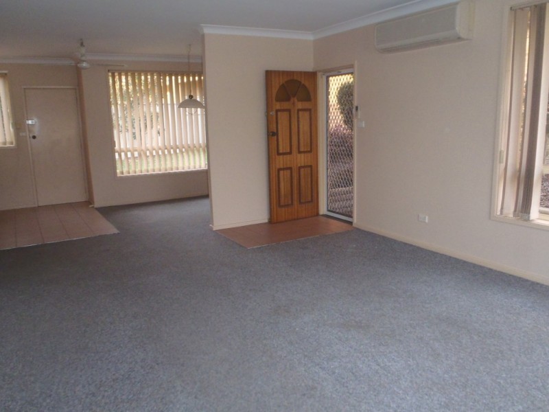 4/624 Macquarie Street, Eleebana NSW 2282