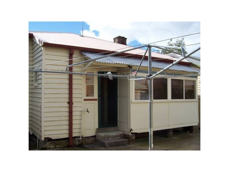 Bibby Street, Hamilton NSW 2303