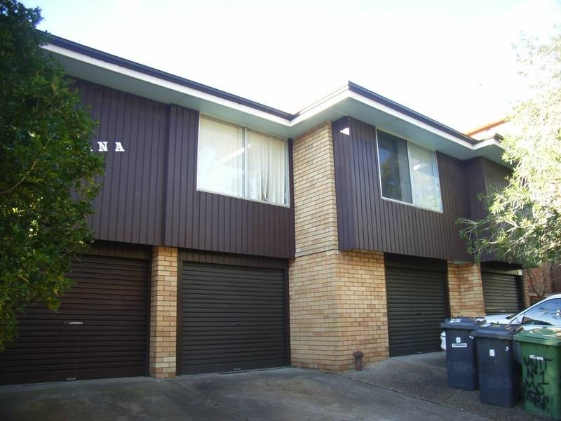 3/5 Mosbri Crescent, Newcastle NSW 2300