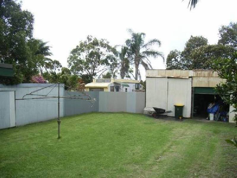 Mayfield NSW 2304