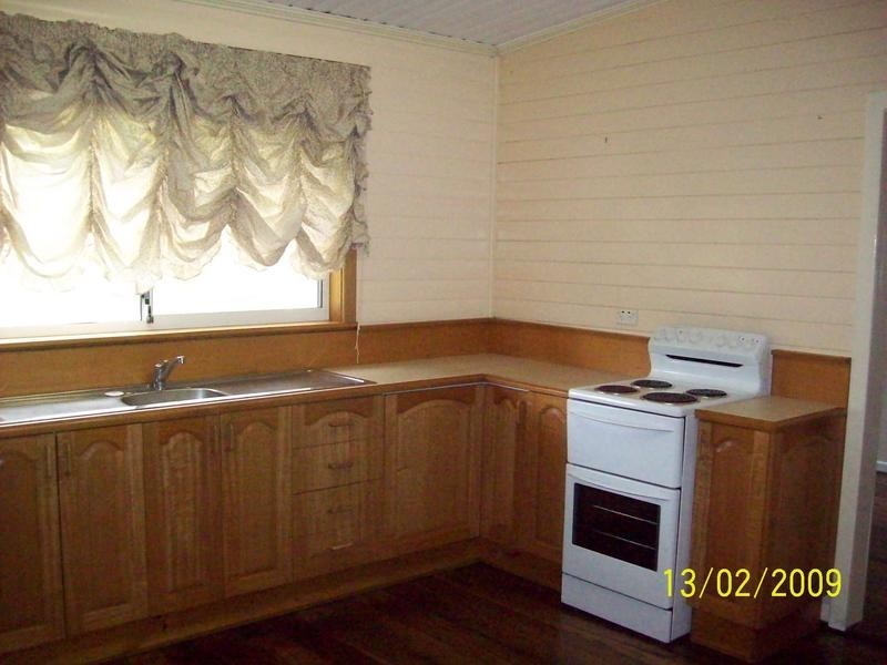 11 Queens Ave, Cardiff NSW 2285