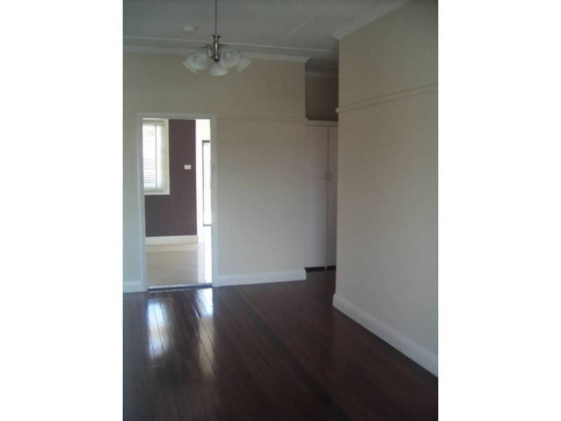 68 Crescent Road, Waratah NSW 2298