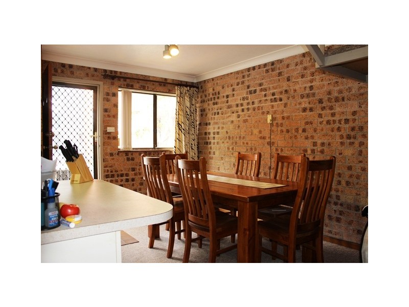 1/142 Teralba Road, Adamstown NSW 2289