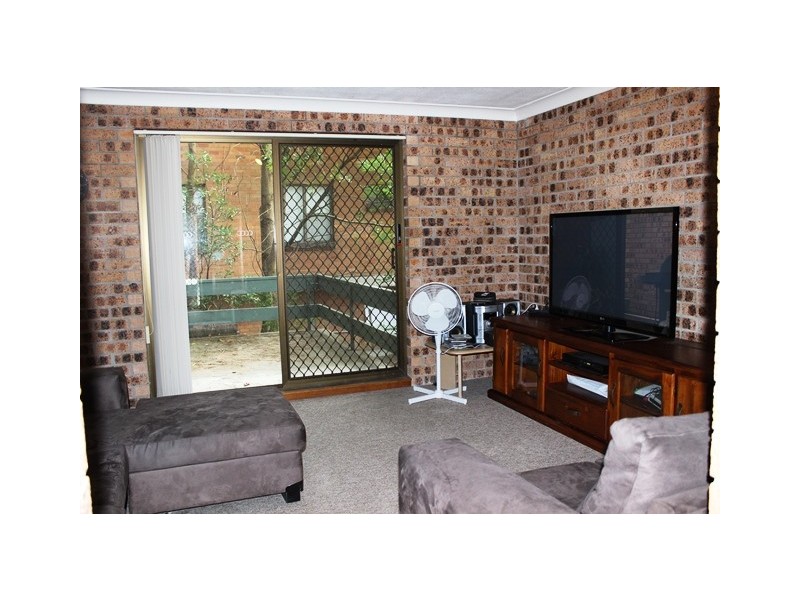 1/142 Teralba Road, Adamstown NSW 2289