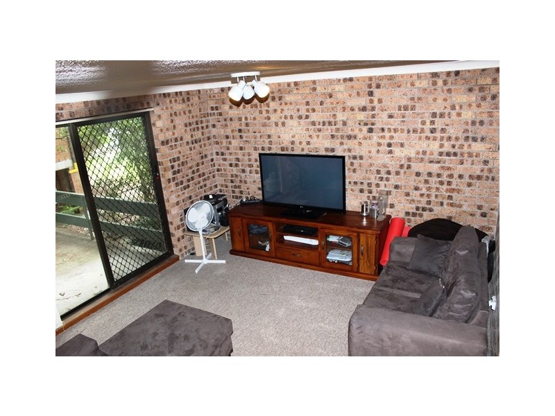 1/142 Teralba Road, Adamstown NSW 2289