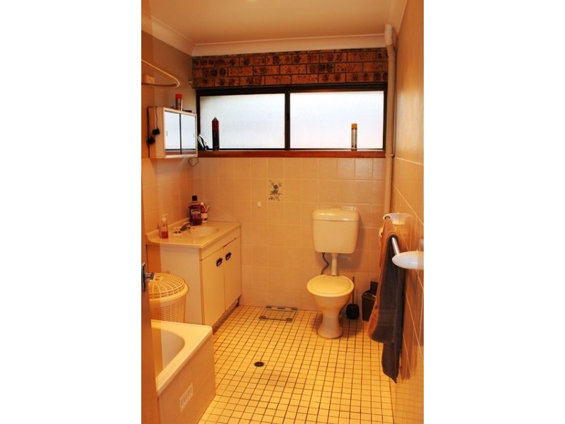 1/142 Teralba Road, Adamstown NSW 2289