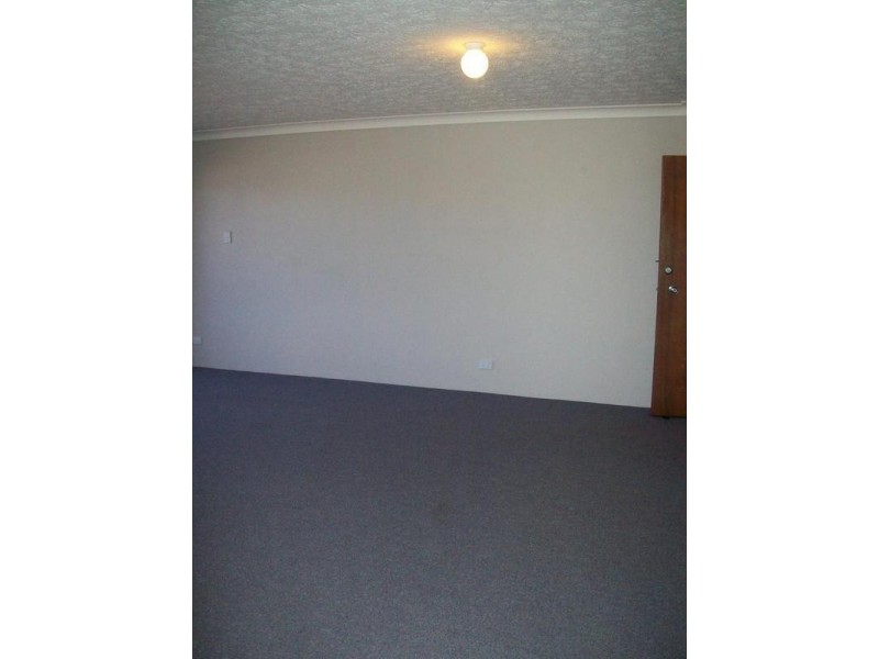 8/57 Nesca Parade, The Hill NSW 2300