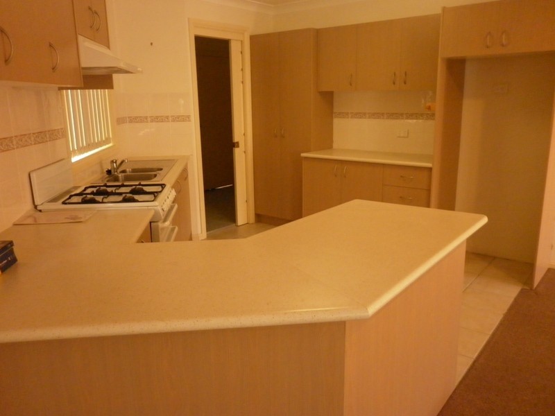 4/2 Teralba Road, Broadmeadow NSW 2292