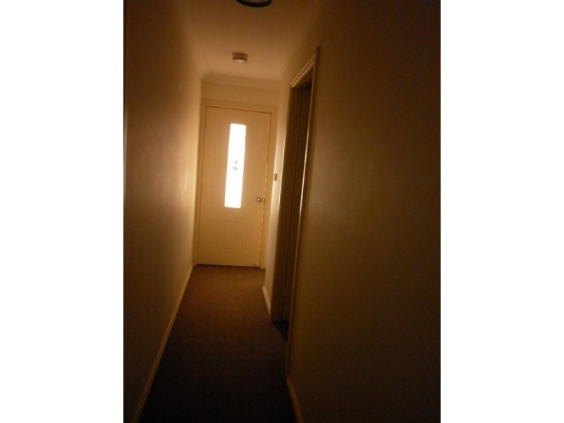 4/2 Teralba Road, Broadmeadow NSW 2292