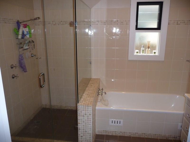 17 Pulver Street, Hamilton South NSW 2303