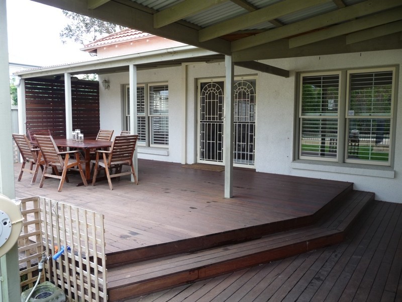 17 Pulver Street, Hamilton South NSW 2303