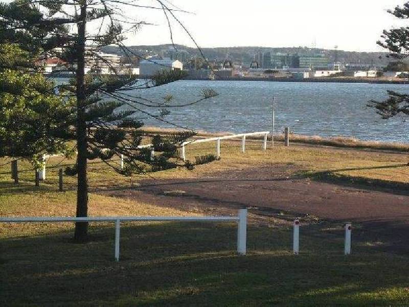 56 Hunter Street, Stockton NSW 2295