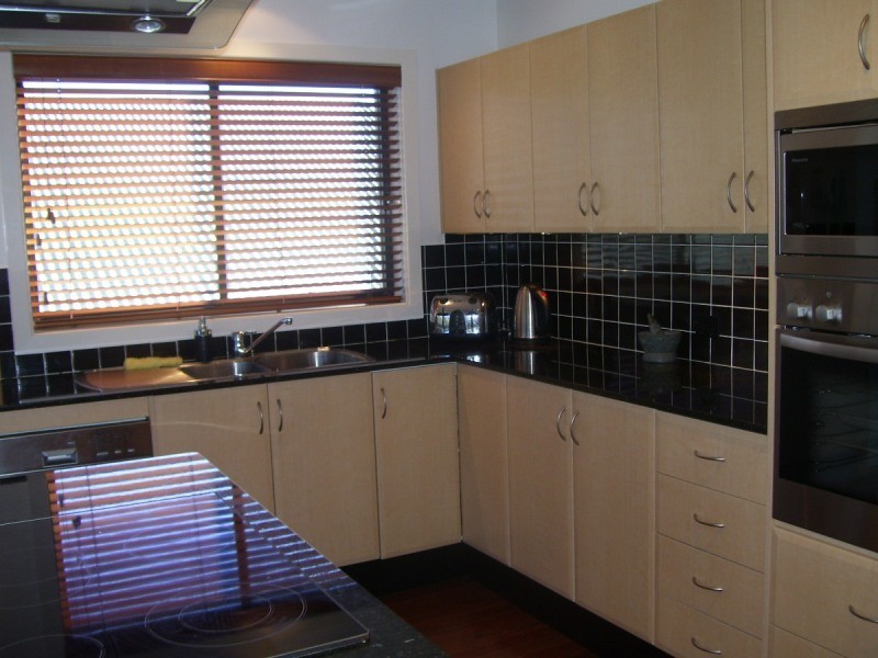 11 Plumridge Close, Warners Bay NSW 2282