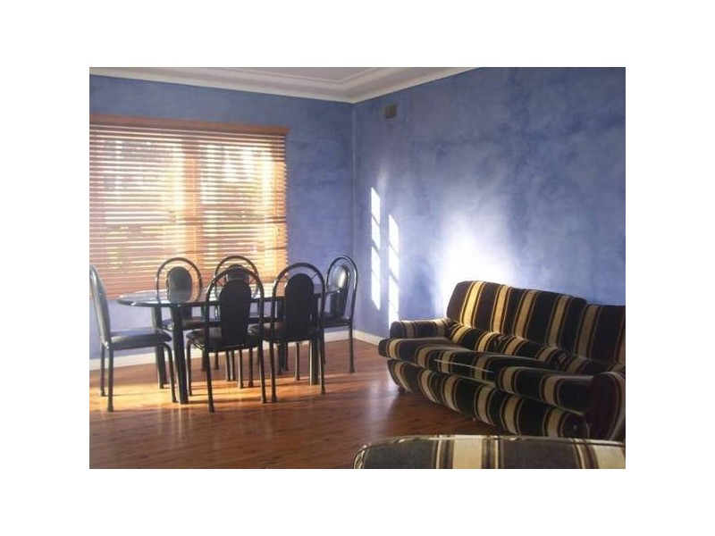 566 Main Road, Glendale NSW 2285