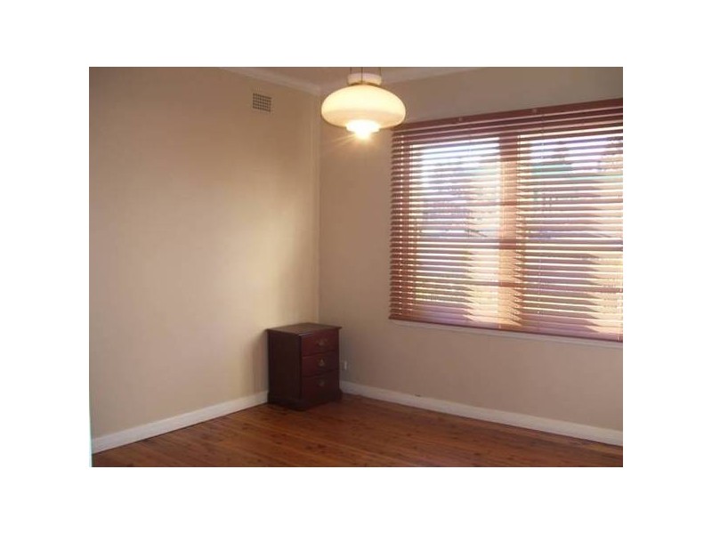 566 Main Road, Glendale NSW 2285