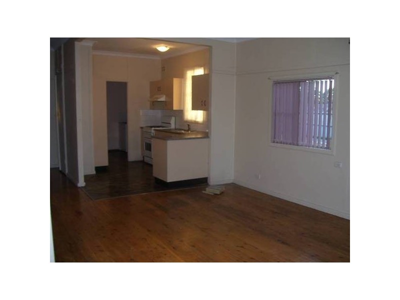 Tobruk, Shortland NSW 2307