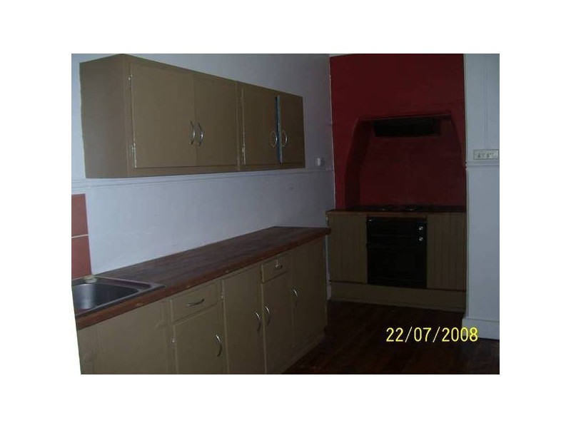 27 Holt Street, Mayfield NSW 2304