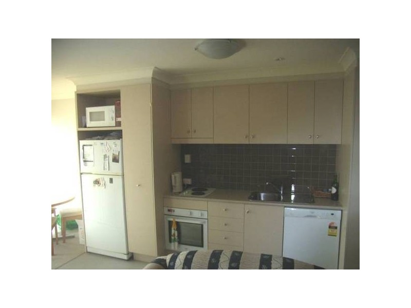 Tudor Street, Newcastle West NSW 2302