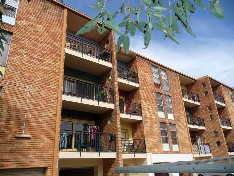 12/17 Hillview Crescent, The Hill NSW 2300