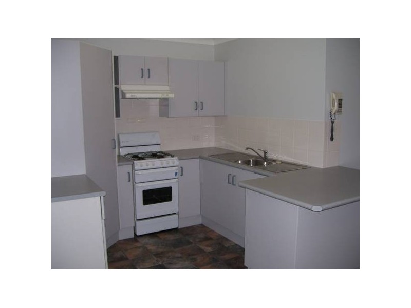 11/9 Streeton Place, New Lambton NSW 2305