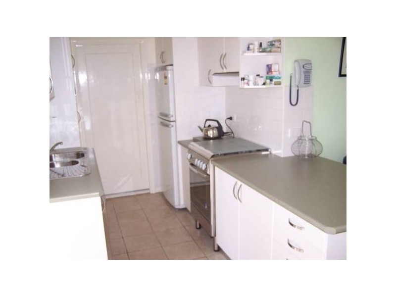 5 Cardigan Street, Stockton NSW 2295